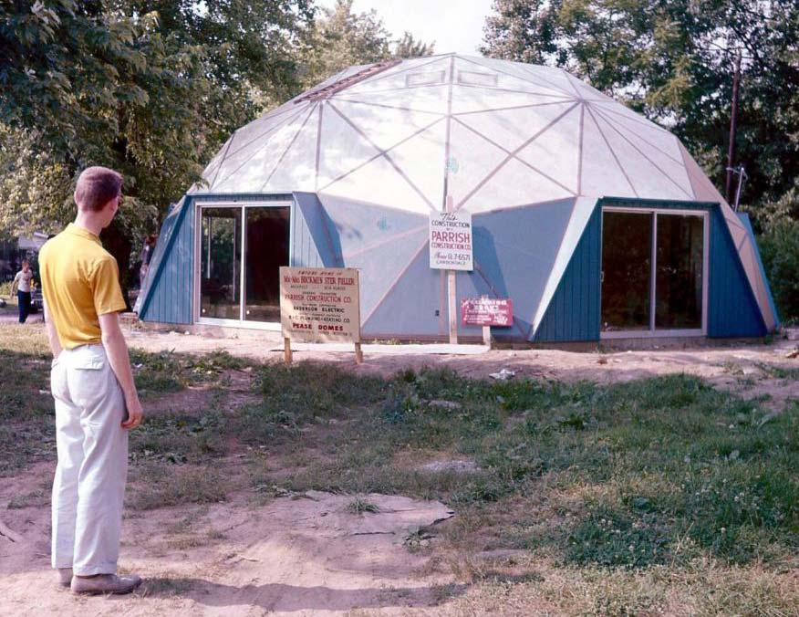 Student in front of Dome Home Carbondale