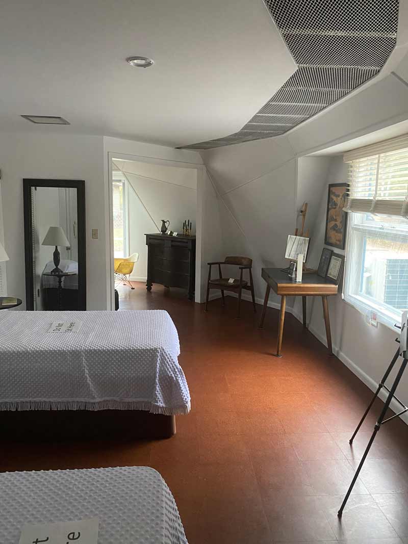 Finished bedroom of Bucky and Annes bedroom Carbondale Home Dome